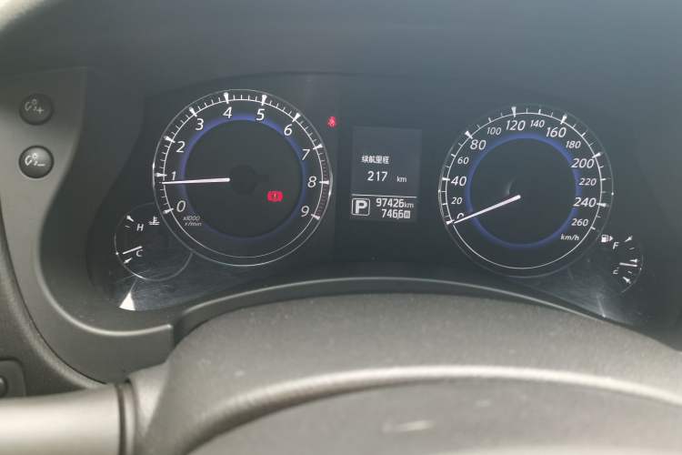 Used Infiniti QX50 2015 2.5L Comfort Edition
