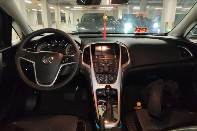 Used Buick GT 2013 XT 1.6L Automatic Fashion Edition
