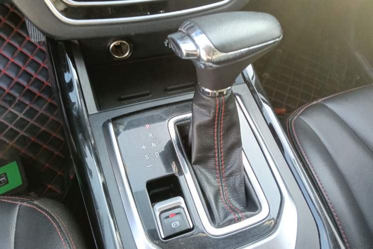 Used BAIC Beijing X5 2019 1.5T CVT Elite Version China VI
