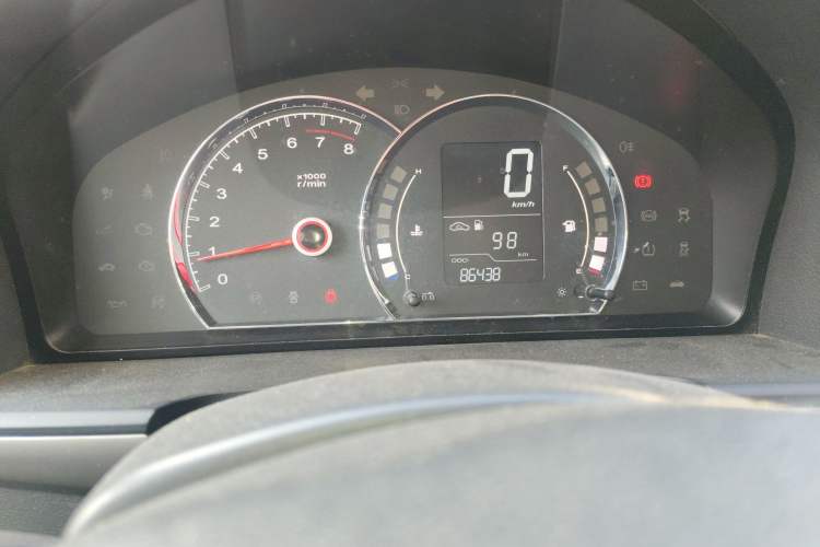 Used Roewe 350 2015 1.5L Manual Luxury Sunroof Edition Odometer Close Up