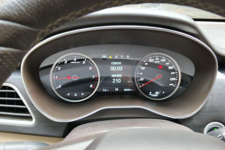 Used Baojun 730 2017 1.8L iAMT Prestige Version 7 Seats