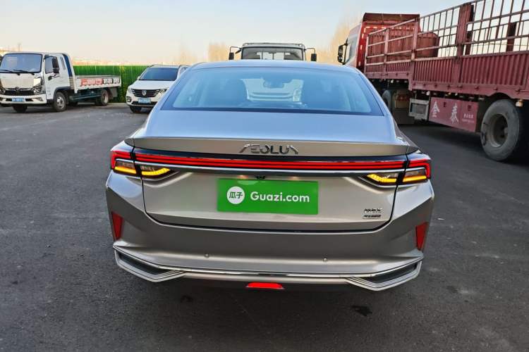 Used Dongfeng Aeolus Yixuan MAX 2021 1.5T Super-Powered Dad Edition
