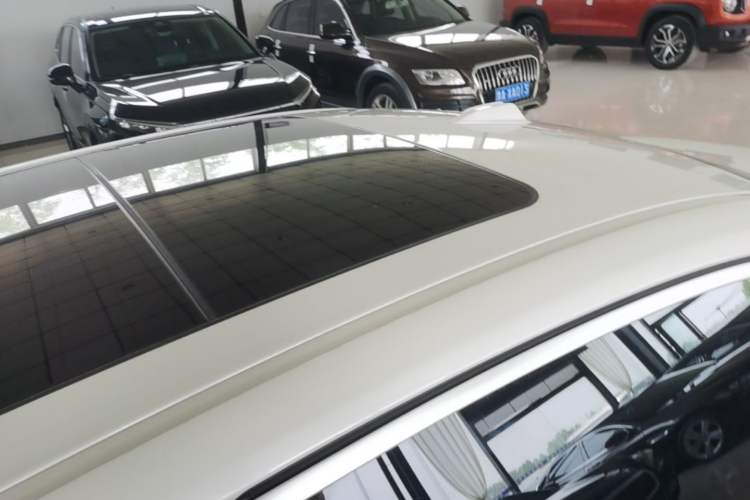 Used BMW i3 2025 eDrive 35 L Roof