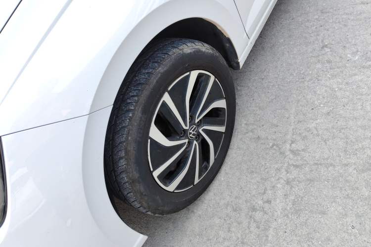 Used Volkswagen Lavida 2023 New Rui 1.5L Automatic New Yi Edition