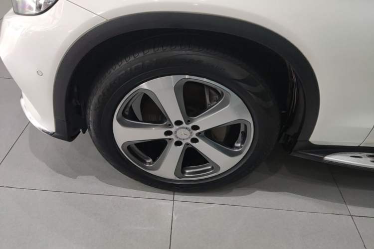 Used Mercedes-Benz GLC 2017 GLC 300 4MATIC Sport Edition