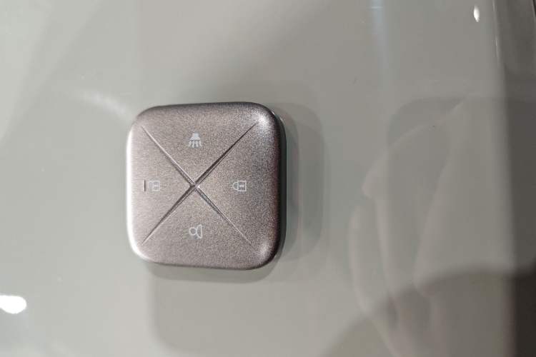 Used Buick E4 2023 Deluxe Edition