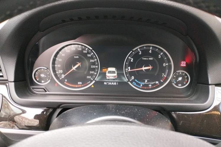 Used BMW 5 Series 2014 528Li xDrive Premium Edition