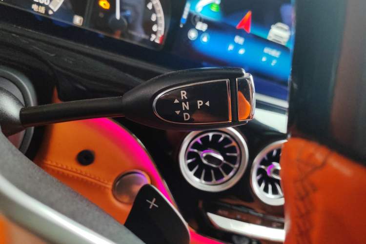 Used Mercedes-Benz S-Class 2010 S 300 L Business Model
