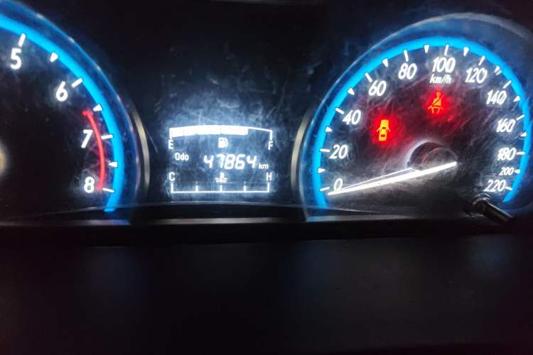 Used Baojun 630 2013 1.5L manual standard version
