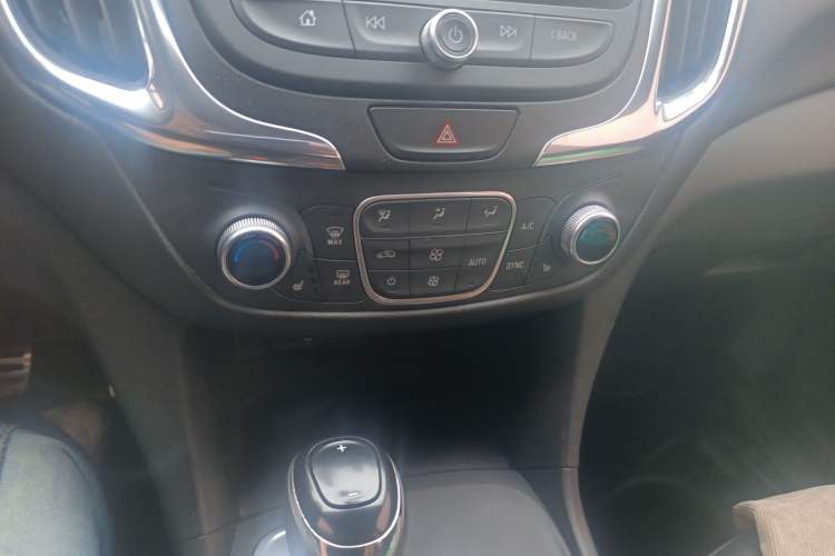 Used Chevrolet Equinox 2017 535T Automatic YuJie Edition
