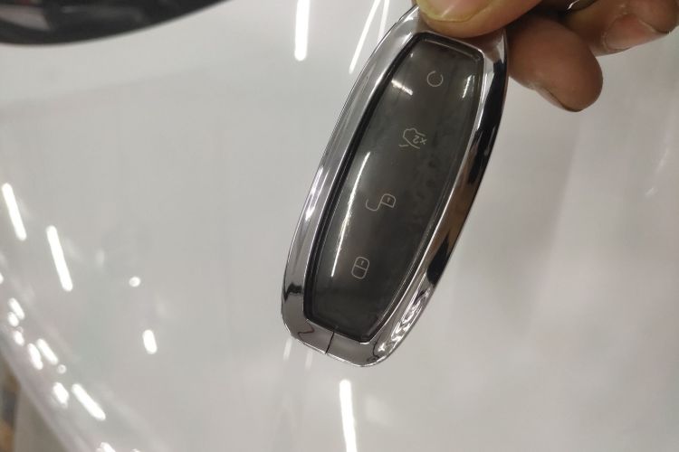 Used Denza D9 2022 DM-i 970 Four-Wheel Drive Flagship Model