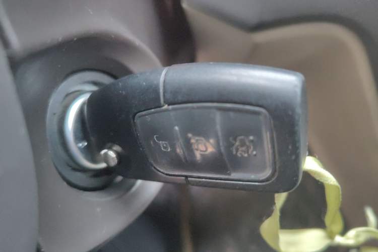 Used Ford Focus 2013 Sedan Classic 1.8L Automatic Base Model
