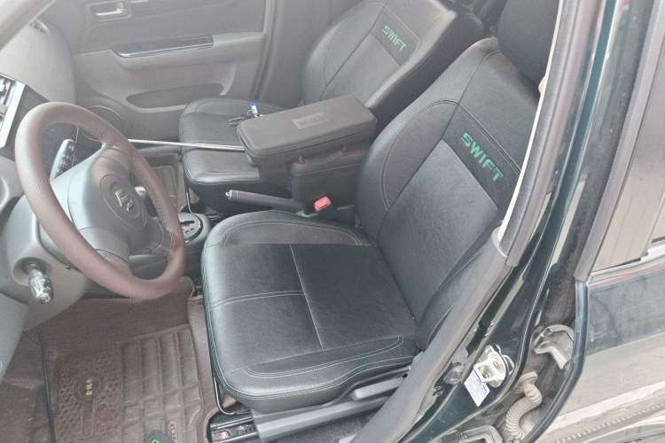 Used Suzuki Swift 2016 1.5L Automatic Fashionable Coolplay Edition
