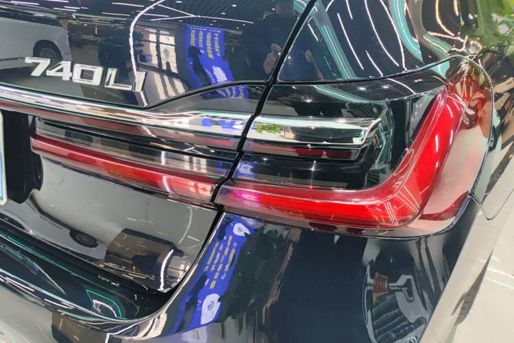 Used BMW 7 Series 2019 Restyled 740Li Leading Edition M Sport Package
