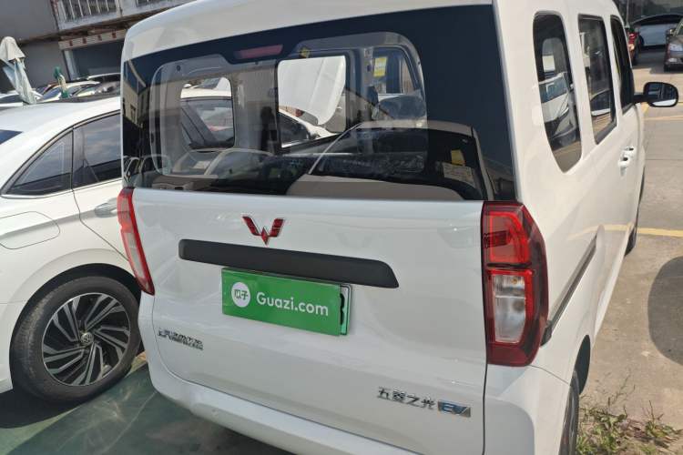 Used Wuling Zhiguang New Energy 2025 Comfort Model