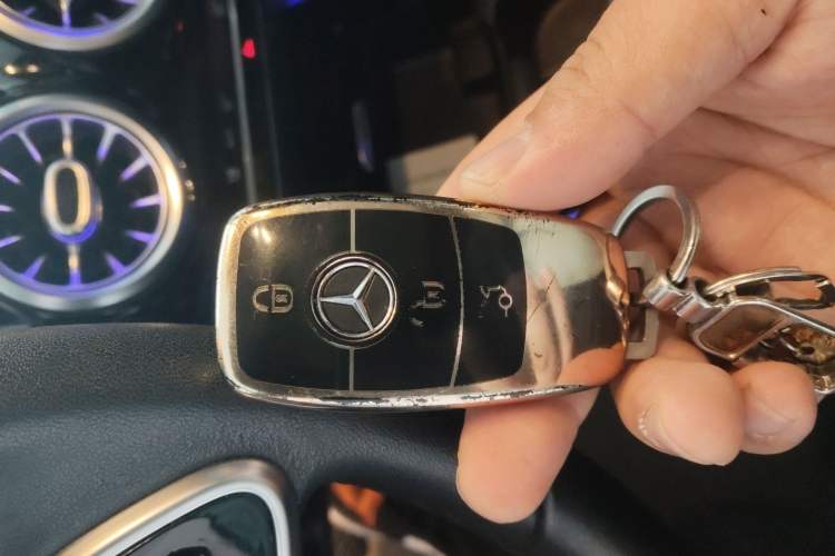 Used Mercedes-Benz GLB 2020 Facelift GLB 200 Fashion Edition
