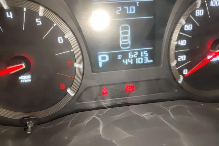 Used GAC Trumpchi GA6 2016 235T DCT Elite Edition Odometer Close Up