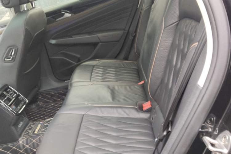 Used Volkswagen Passat 2019 330TSI Luxury Edition China V Standard