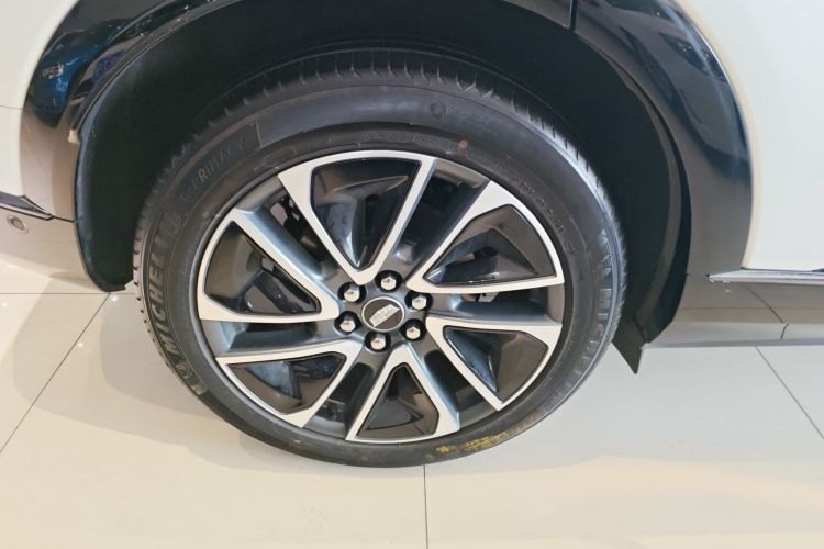 Used Cadillac OPTIQ 2024 Four-Wheel Drive Long-Range Version
