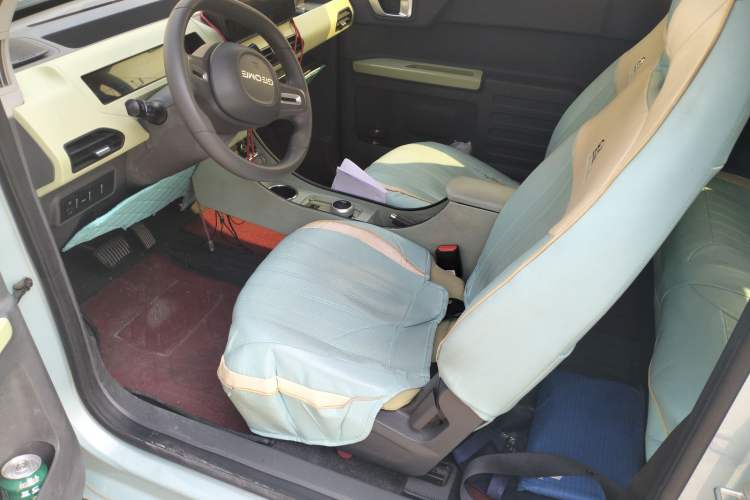 Used Geely Galaxy Panda 2023 Panda Mini 200km Endurance Bear
