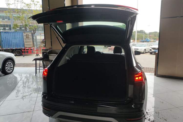 Used Volkswagen Tayron 2019 330TSI Two-Wheel Drive Luxury Model China VI Standard
