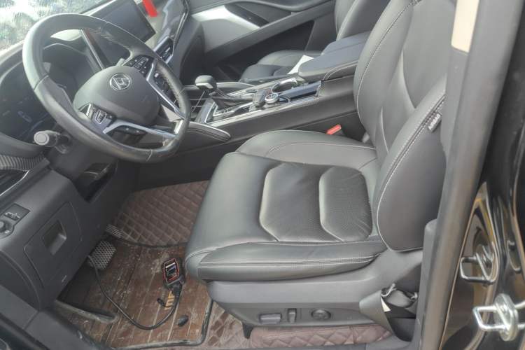 Used SAIC MAXUS D90 2017 2.0T Automatic All-Wheel Drive Sirius Left Front Seat