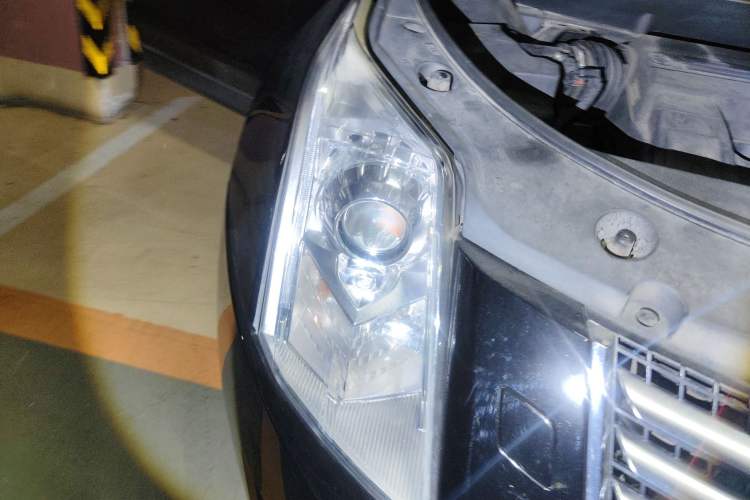 Used Cadillac SRX 2013 3.0L Leading Model