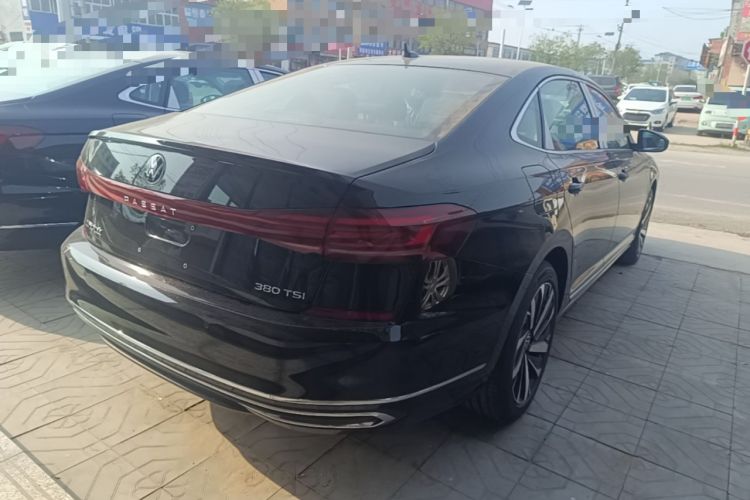 Used Volkswagen Passat 2026 Model, Outstanding 380TSI Longteng Edition Rear Right 45 Deg