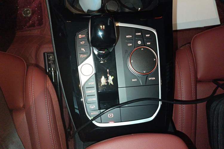 Used BMW X3 2022 xDrive30i Luxury Model M Night Sky Package Gear Lever