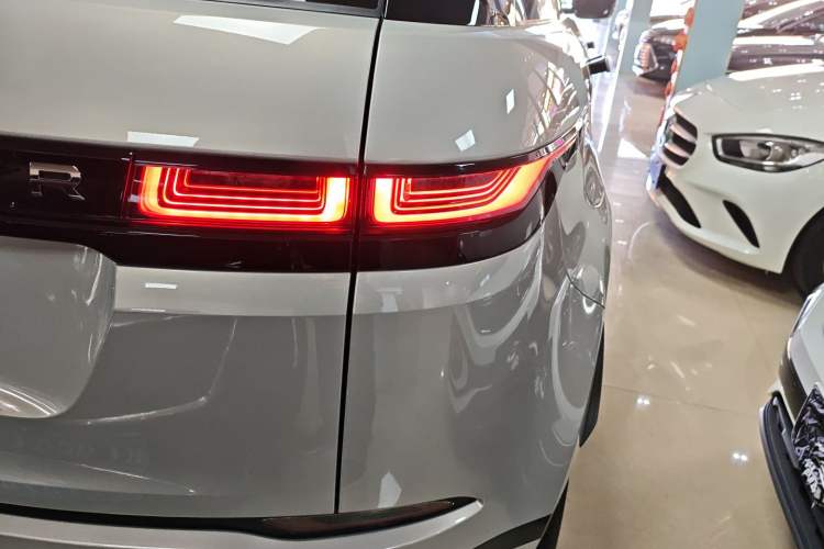 Used Land Rover Range Rover Evoque 2023 Aurora L 249 PS Luxury Edition
