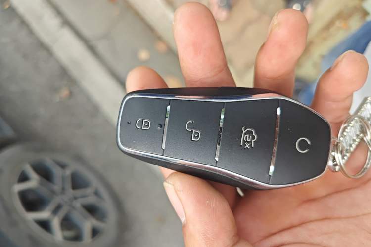 Used BYD Yuan Pro 2023 401 km Deluxe Version Vehicle Key