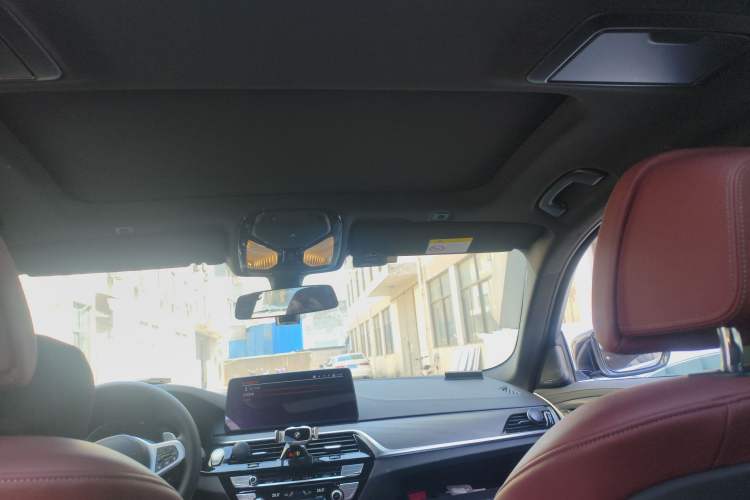 Used BMW 5 Series 2021 530Li Luxury Edition M Sport Package
