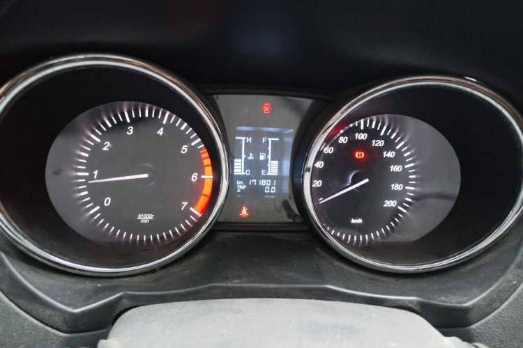 Used HYOSOW S3 2014 1.5L Comfort Version China IV Emission Standard
