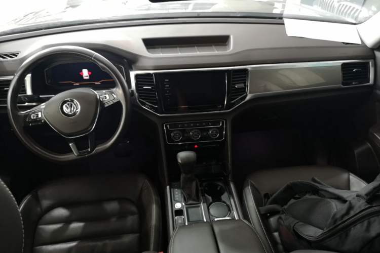 Used Volkswagen Teramont 2020 330TSI Two-Wheel-Drive Luxury Edition China VI Standard