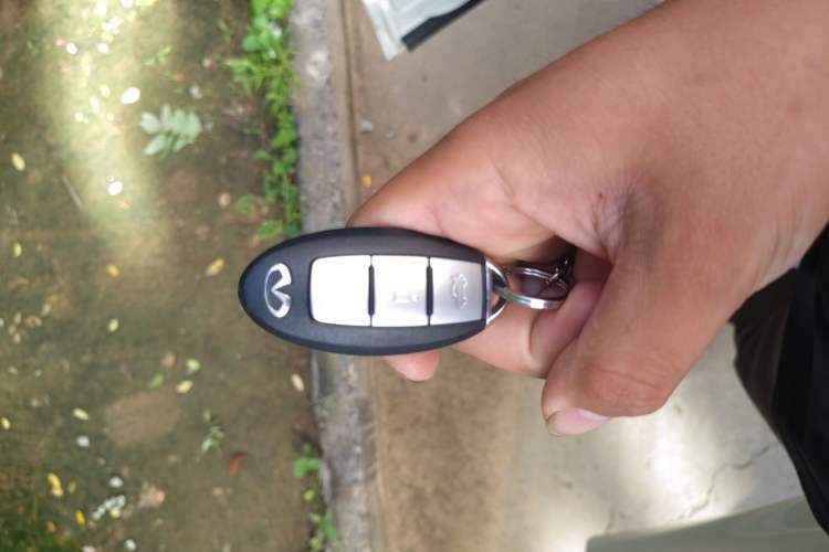 Used Infiniti Q50L 2018 2.0T Enjoyment Version China VI Standard