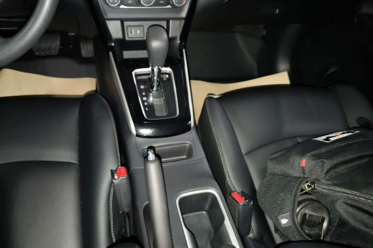 Used Nissan Sylphy 2024 Classic 1.6XL CVT Luxury Edition Gear Lever