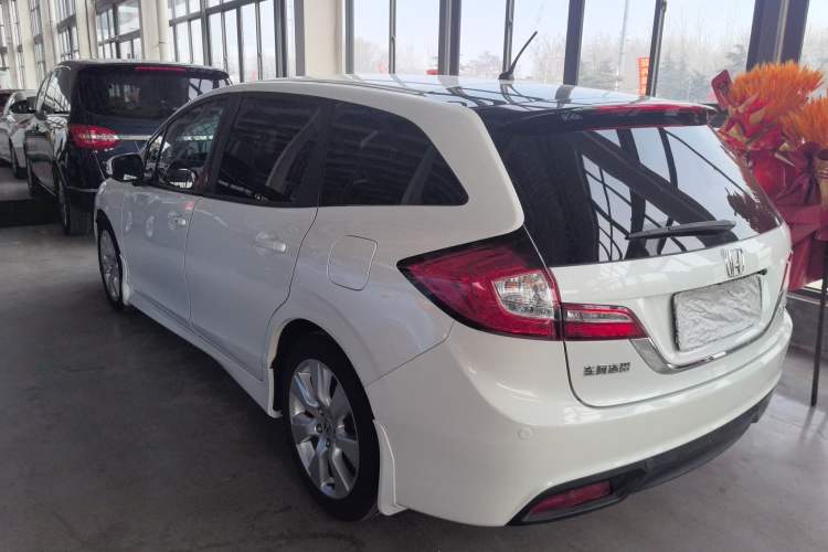 Used Honda Jade 2016 1.8L Automatic Comfort Elite Version 5 Seats