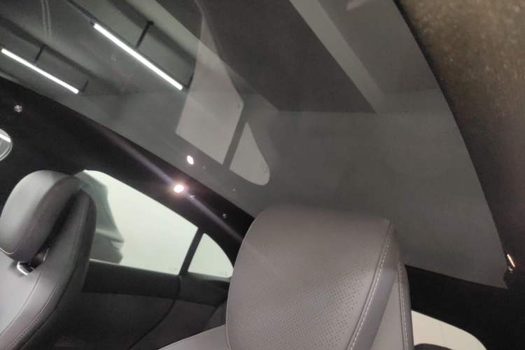 Used Xiaomi Auto YU7 2025 Ultra-Long Range All-Wheel Drive Pro Version
