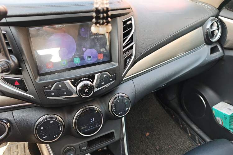 Used BYD Song 2017 Gaishi Upgrade Edition 1.5TI Manual Elite Model