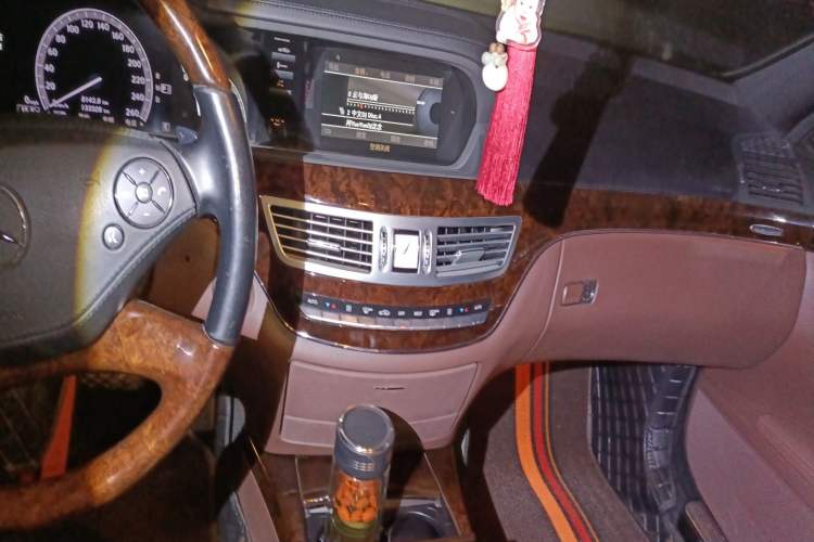 Used Mercedes-Benz S-Class 2012 S 350 L Grand Edition Audio And AC Panel