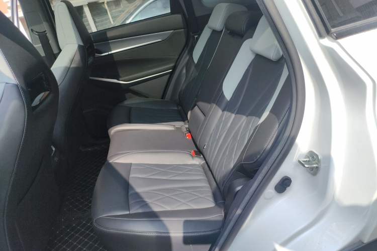 Used CHANGAN CS75 PLUS 2024 3rd Generation Champion Edition 1.5T Intelligent Drive Dynamic Model