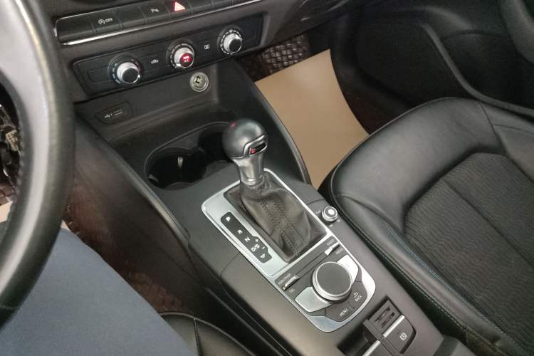 Used Audi A3 2020 Sportback 35 TFSI Fashion Edition China VI Emission Standard
