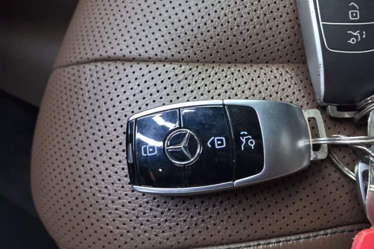 Used Mercedes-Benz S-Class 2020 S 350 L Business Class Ultimate Edition Interior 1
