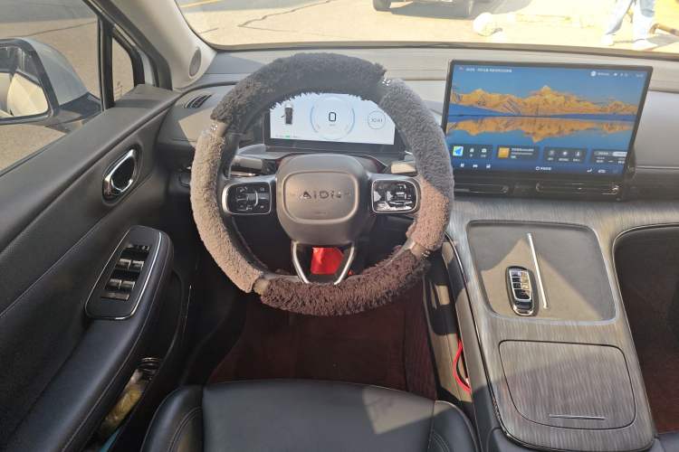 Used AION S MAX 2024 70 Star Edition 54.6 kWh
