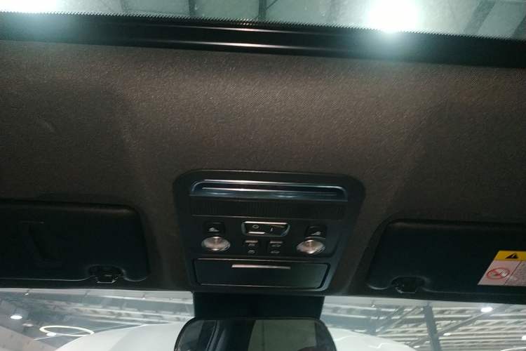 Used FORTHING T5 EVO 2021 1.5TD DCT Starry Edition
