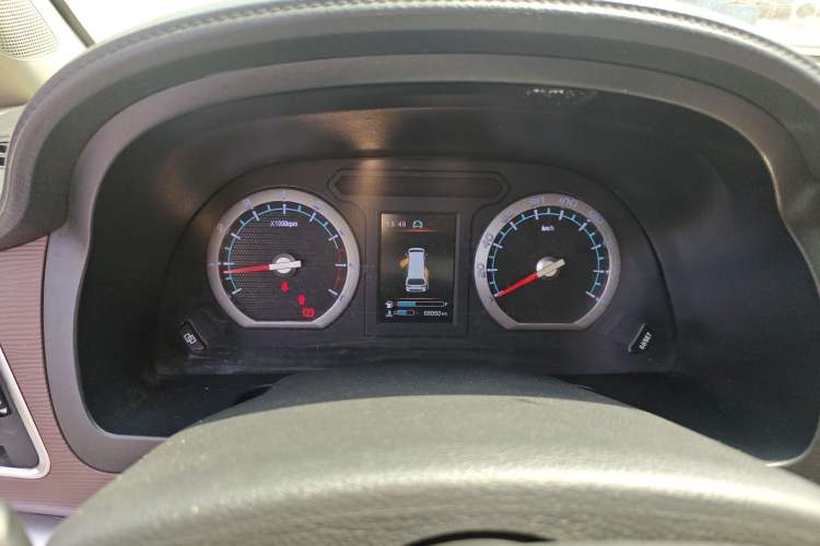 Used FORTHING Lingzhi 2020 M5L 1.6L Luxury 7-Seater
