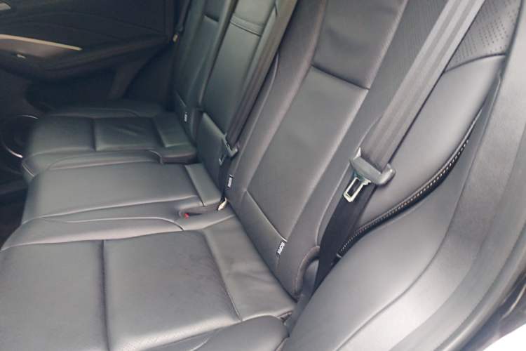 Used Wey VV6 2020 2.0T Two-Wheel Drive Smart Enjoyment+
