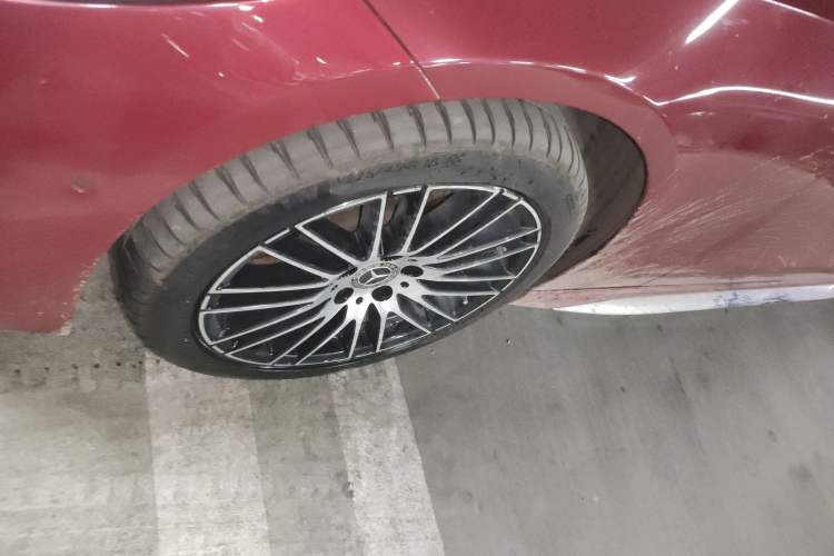 Used Mercedes-Benz C-Class 2023 Restyled C 260 L Sport Edition Left Front Wheel Hub