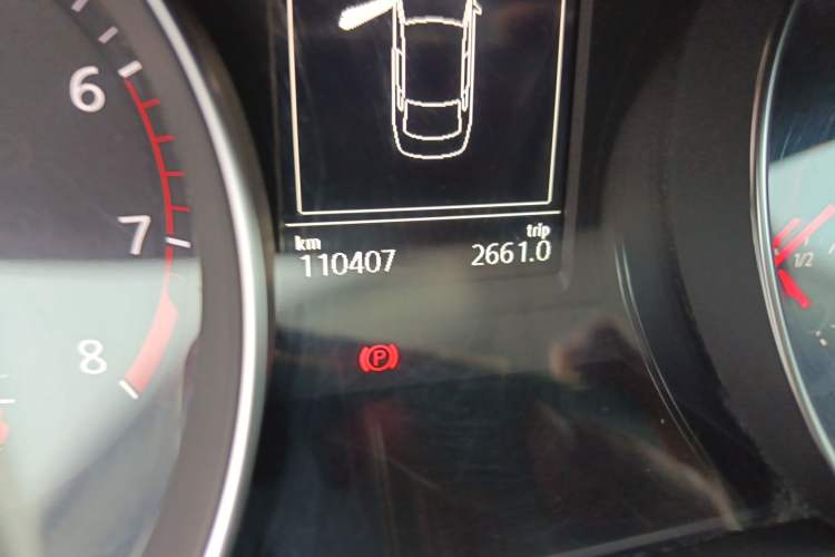 Used Volkswagen Magotan 2017 330TSI DSG Leading Model Odometer Close Up