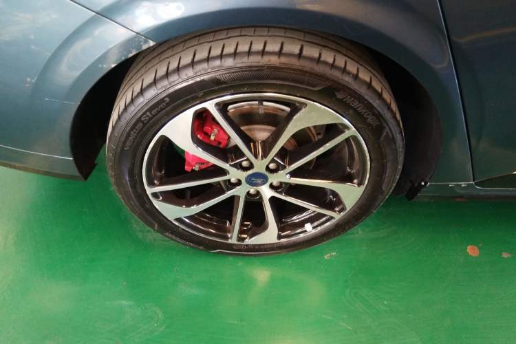 Used Ford Mondeo 2022 Facelift EcoBoost 245 ST-Line Right Rear Wheel Hub